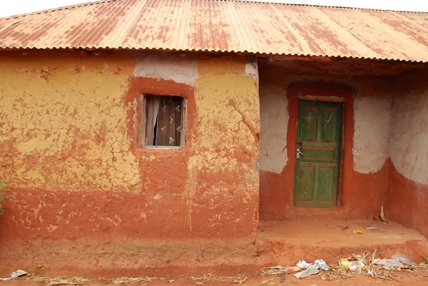 Huizen en huizen in het dorp van pomerini in tanzania-Afrika — Stockfoto