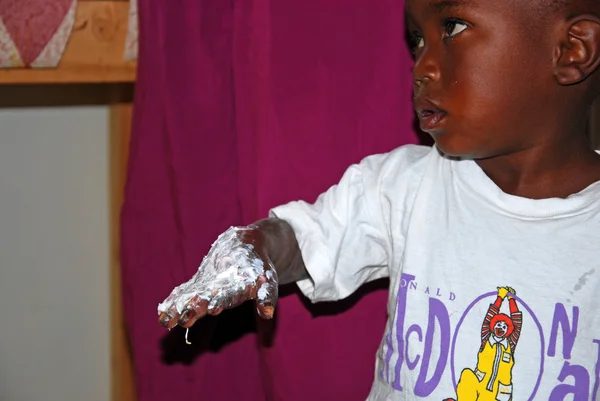 La intervención de enfermeras voluntarias en la Misión Franciscana o — Foto de Stock