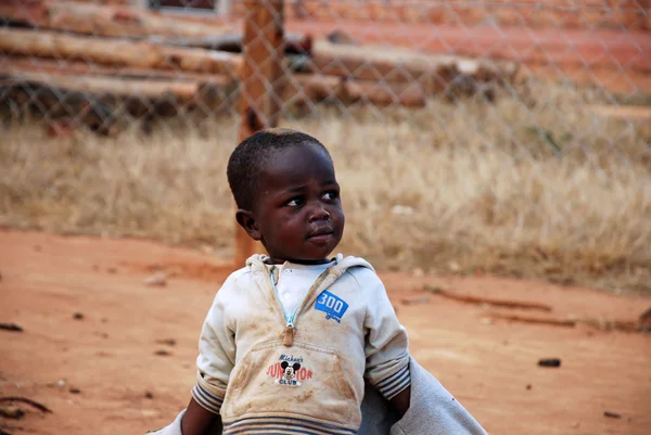 Momentos de la vida cotidiana de los niños de los Missi franciscanos — Foto de Stock