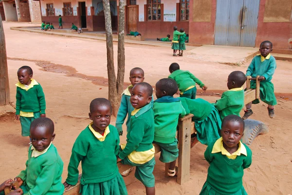 The play of kindergarten children of the Village of Pomerini-Tan — Stock Photo, Image