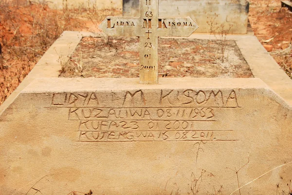 Impozantní hřbitov vesnice Pomerini - Tanzanie - Afrika — Stock fotografie