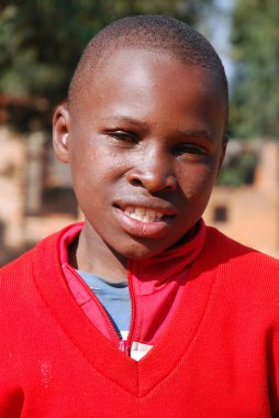 Afrikalı çocuklar tarafından kar amacı gütmeyen takip AIDS acı 