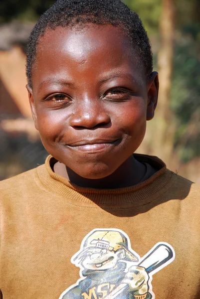 Los niños africanos que sufren de SIDA seguido por la organización sin fines de lucro —  Fotos de Stock