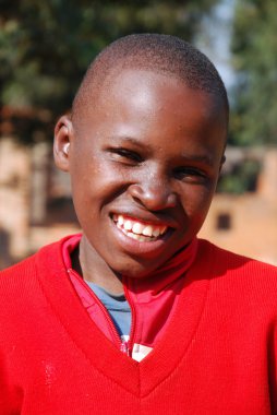 Afrikalı çocuklar tarafından kar amacı gütmeyen takip AIDS acı 