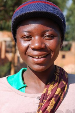 Afrikalı çocuklar tarafından kar amacı gütmeyen takip AIDS acı 