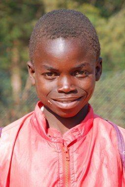 Afrikalı çocuklar tarafından kar amacı gütmeyen takip AIDS acı 
