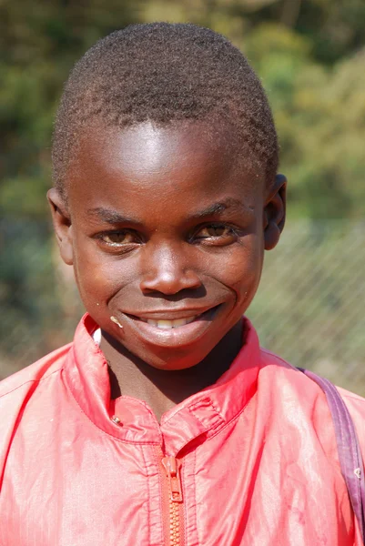 Los niños africanos que sufren de SIDA seguido por la organización sin fines de lucro —  Fotos de Stock