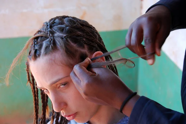 African style - A girl with braids - Tanzania - Africa — Stock Photo, Image