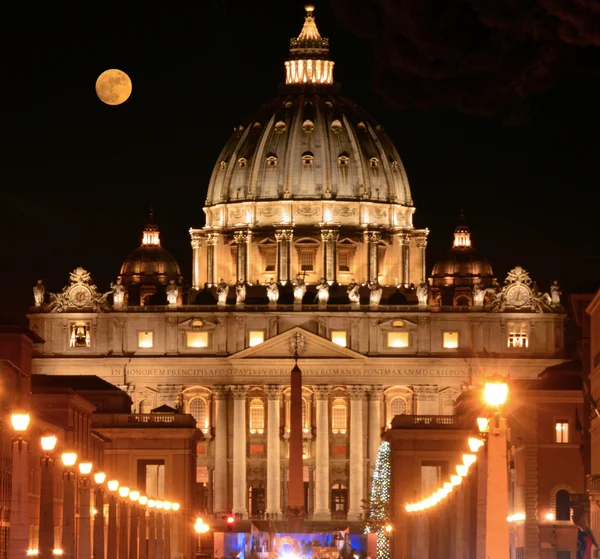 梵蒂冈-罗马-意大利圣彼得大教堂 — 图库照片