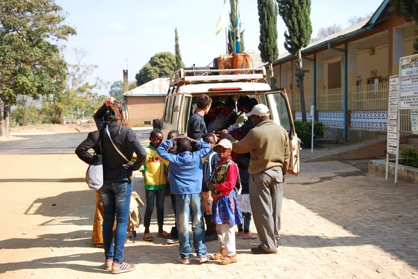 La llegada al hospital de Iringa en Tanzania - África - 028 — Foto de Stock