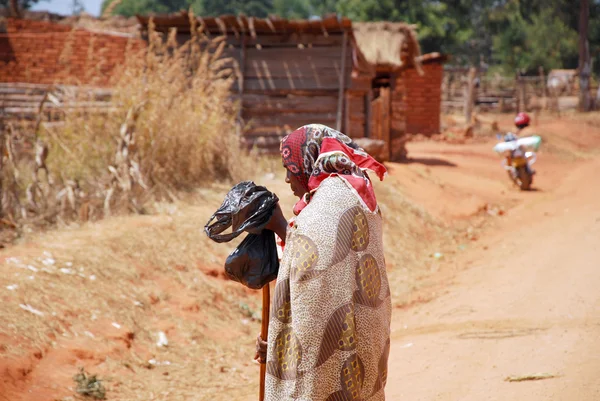 Dönüş Pomerini Köyü Tanzanya, Afrika 696 evde