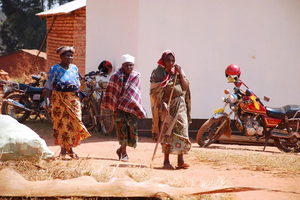 Jour du marché une journée de célébration dans le village Pomerini à Tanza — Photo