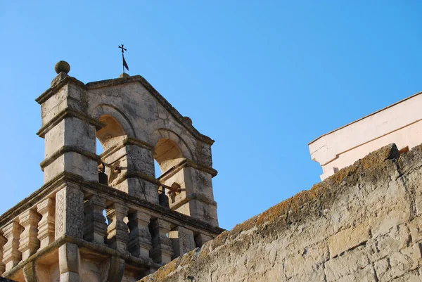 O campanário de uma igreja em Matera - Basilicata - Itália — Fotografia de Stock