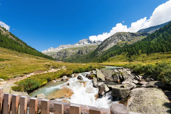 Care Alto and Chiese River - Italy — Stock Photo, Image