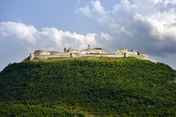 Beseno 城堡 (Castello di Beseno)-意大利特伦托 — 图库照片