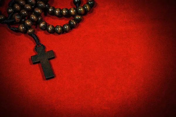 Closeup Old Wooden Crucifix Rosary Beads Red Velvet Background Copy — Stock Photo, Image