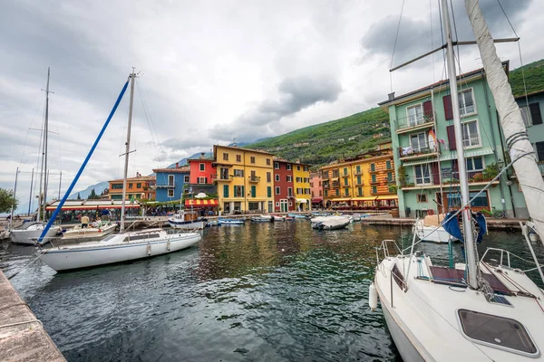 Port Small Village Castelletto Brenzone Tourist Resort Coast Lake Garda — Stock Photo, Image