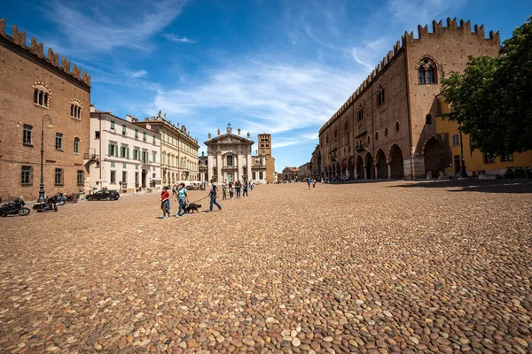 Mantua Italië Mei 2021 Sordello Plein Piazza Sordello Met Sint — Stockfoto