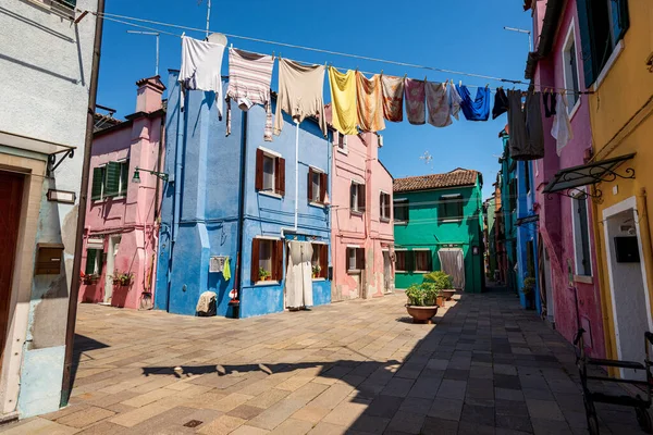 Old Small Multi Colored Houses Bright Colors Burano Island Sunny — Stock Photo, Image