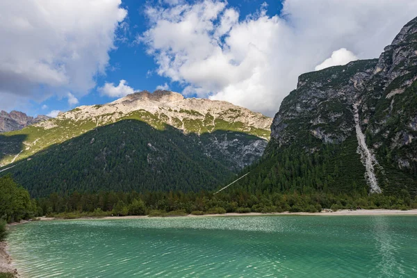 Lake Landro Lago Landro Durrensee Mountain Peak Rautkofel Monte Rudo — Stock Photo, Image