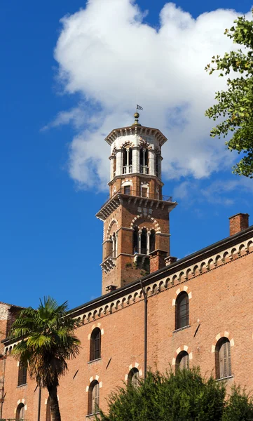 ランベルティ タワー - イタリア ヴェローナ — ストック写真