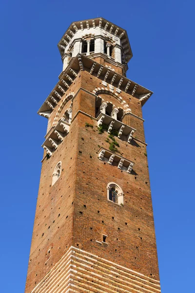 Lamberti tower - verona, Itálie — Stock fotografie