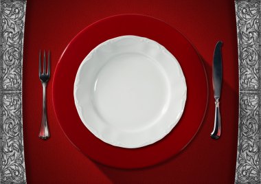 Kırmızı kadife arka plan boş plaka