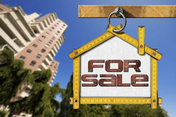 House For Sale Sign - Wooden Meter — Stock Photo, Image