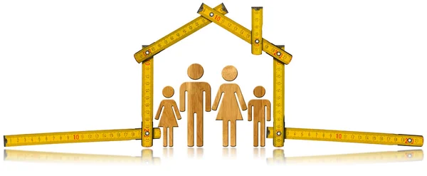 住宅プロジェクト - 家族と木造メーター — ストック写真