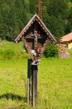 Dağ - Trentino İtalya kenarındaki Tapınak