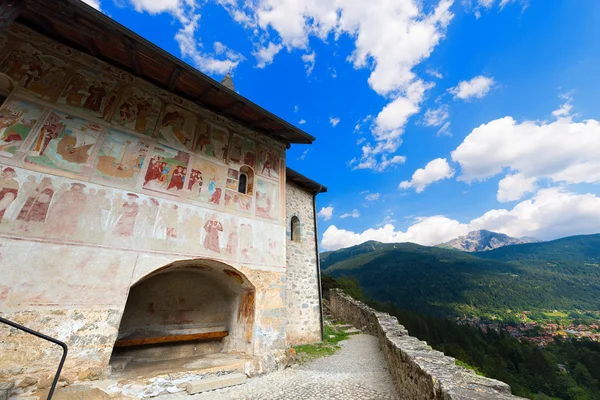 Kostel St. Stephen - Carisolo Trentino Itálie — Stock fotografie