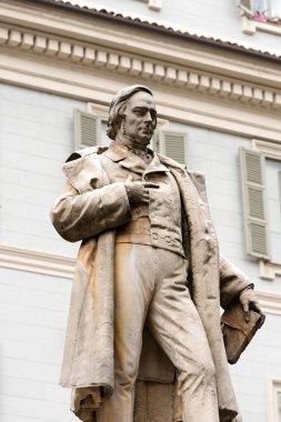 Vincenzo Gioberti - Torino İtalya anıt