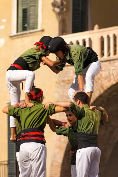 Desempenho Castells - Torre Humana — Fotografia de Stock