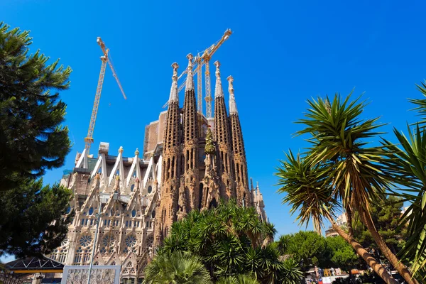 Sagrada familia - barcelona, Hiszpania — Zdjęcie stockowe