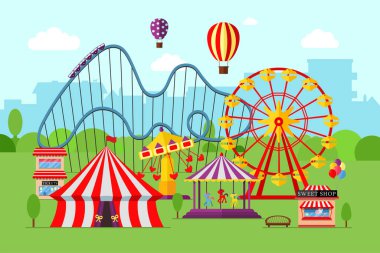 Lunapark, sirk atlıkarıncaları lunapark hız treni ve şehir arka planında eğlence. Eğlence fuarı ve karnaval temalı manzara. Dönme dolap ve atlı karınca festivali temsilciliği