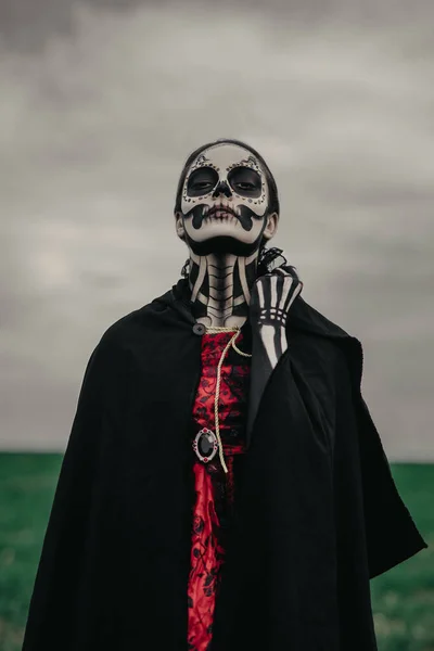 Ritratto Giovane Donna Costume Halloween Morte Con Scheletro Dipinto Sul — Foto Stock