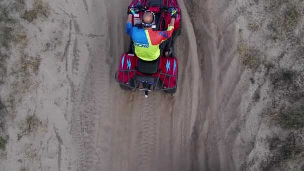 Three Men Quad Bikes Ride Sandy Path Desert Top View — Stock Video