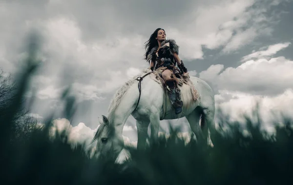 Woman Rides Horseback Field Image Ancient Warrior Amazon Sky Background — Stock Photo, Image