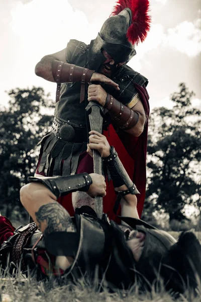 Battle Swords Two Ancient Greek Roman Warriors Battle Dress Meadow — Stock Photo, Image