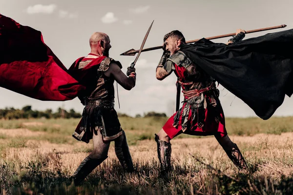 Battle Spear Sword Two Ancient Greek Roman Warriors Battle Dress — Stock Photo, Image