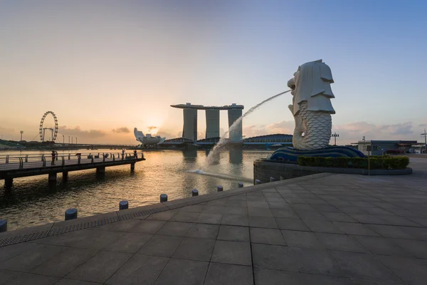 Beautiful sunrise of iconic landmarks — Stock Photo, Image