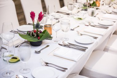 Yemek için hazırlanan çatal bıçak takımı