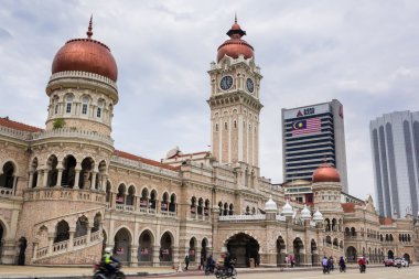 Sultan Abdul Samad bina Merdeka Meydanı