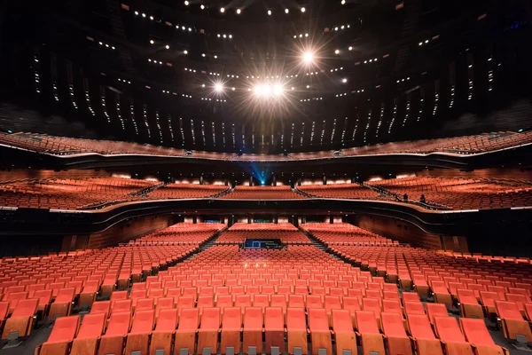 Büyük konferans salonu iç