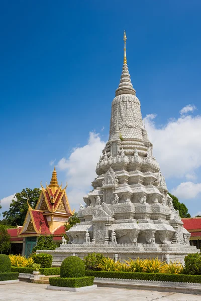 Beautiful stone pagoda — Stock Photo, Image