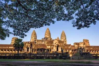 Angkor 'da gün doğumu
