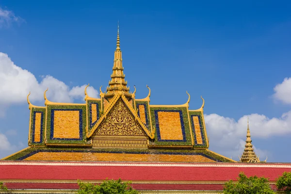 Beautiful rooftop architectural details — Stock Photo, Image