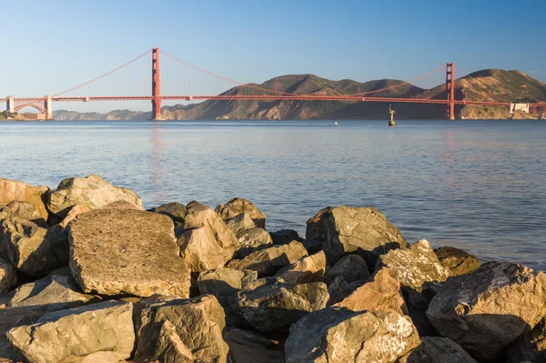 Puente Golden Gate vista al amanecer —  Fotos de Stock