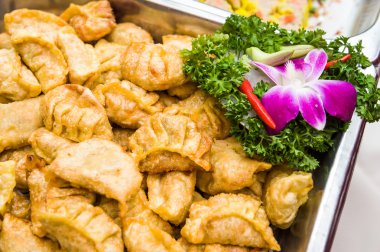 Çin derin kızarmış et köfte