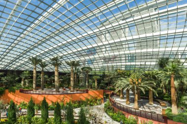 İç çiçek kubbe, bahçelerle Bay, Singapur